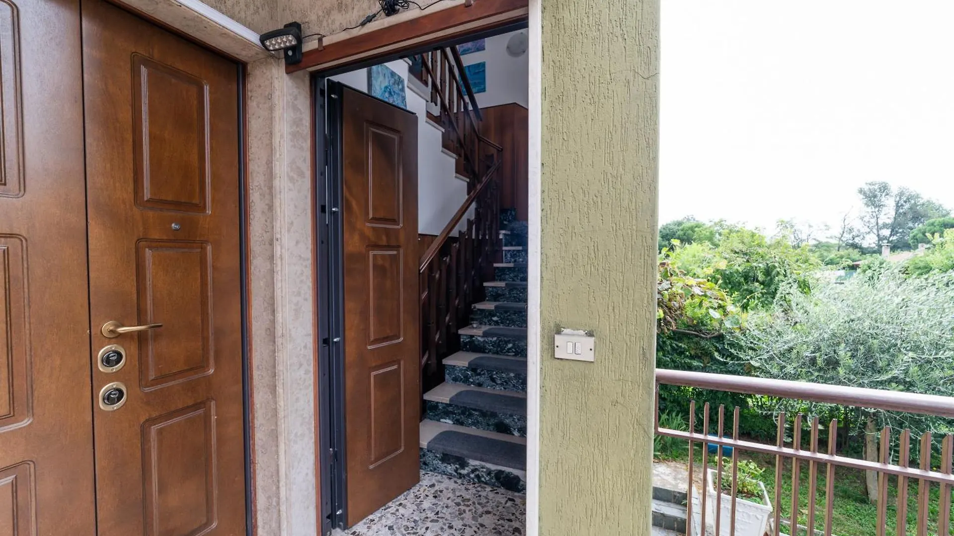 Fa8 Rho-Fiera Milano•Luxury House With Garden • Villa 0*, Rho